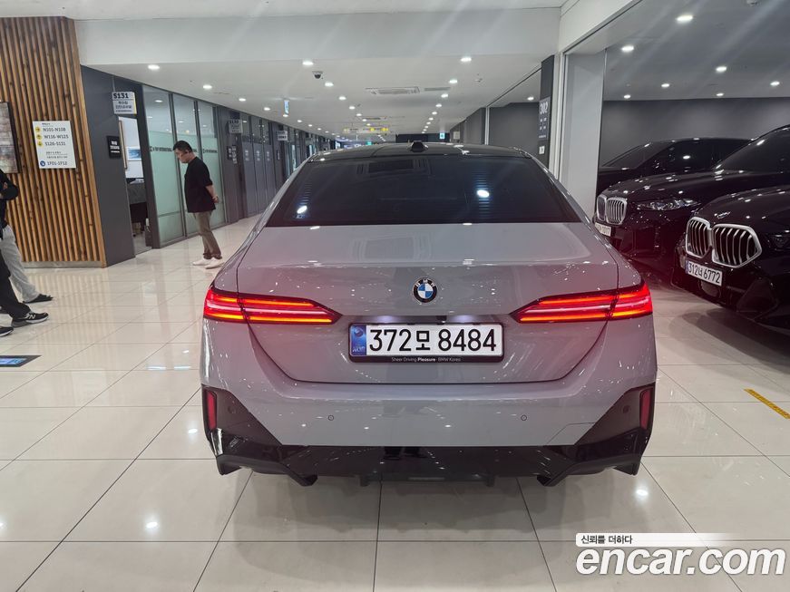 BMW 5-Series 523d M Sport, 2025