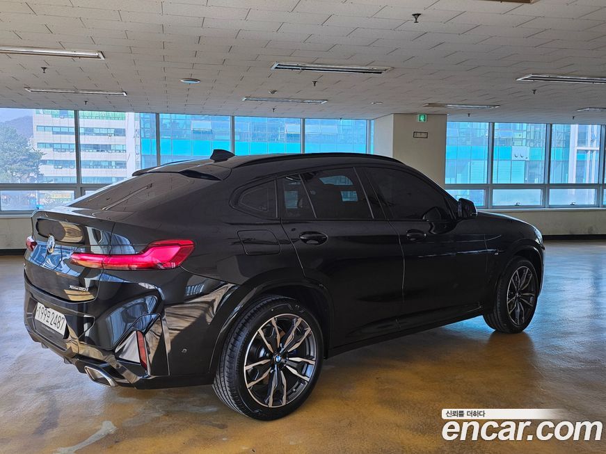BMW X4 xDrive20i M Sport, 2025