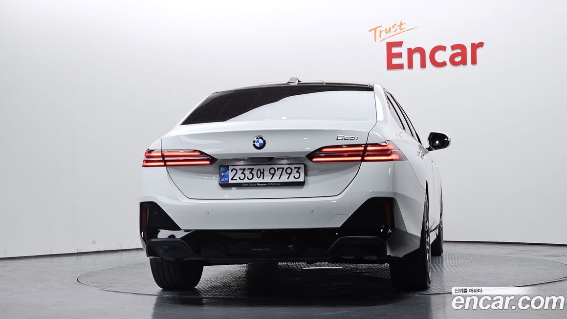 BMW 5-Series 520i M Sport, 2024