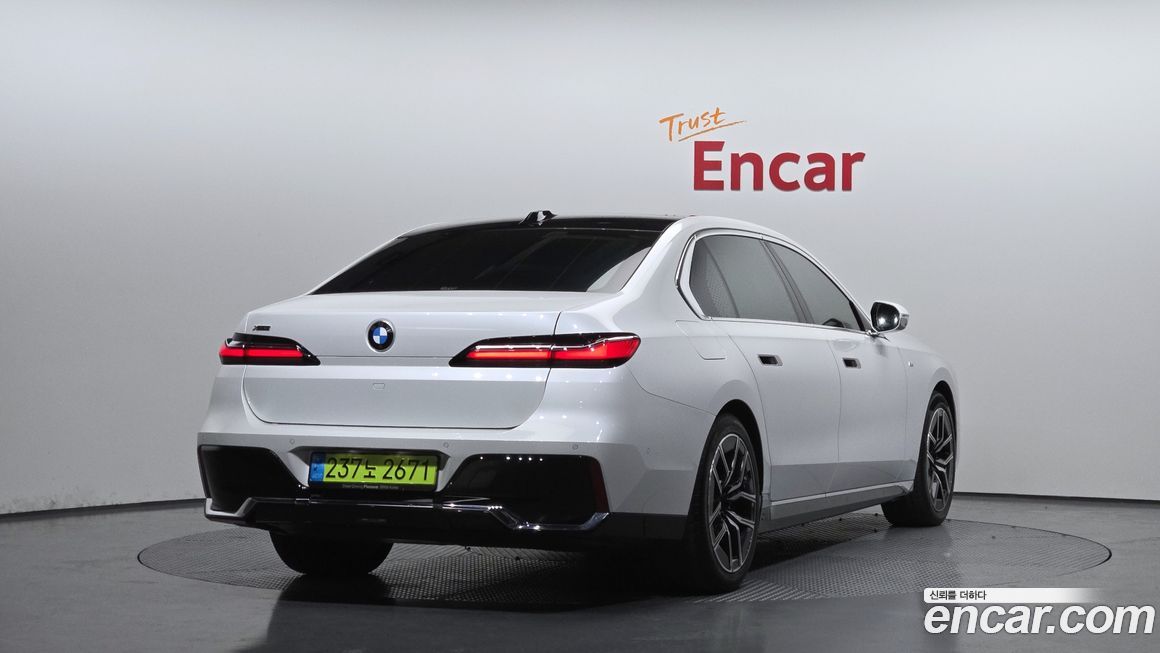 BMW 7-Series 740d xDrive M Sport, 2024