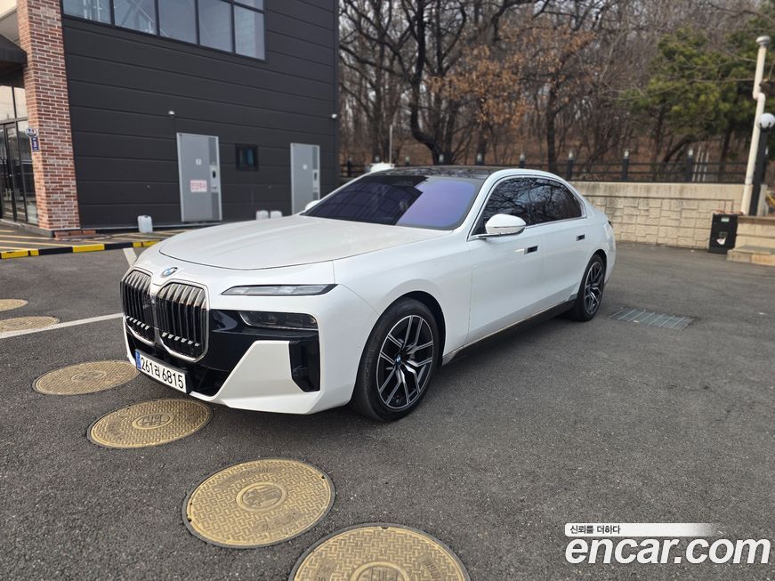 BMW 7-Series 740i xDrive M Sport, 2024