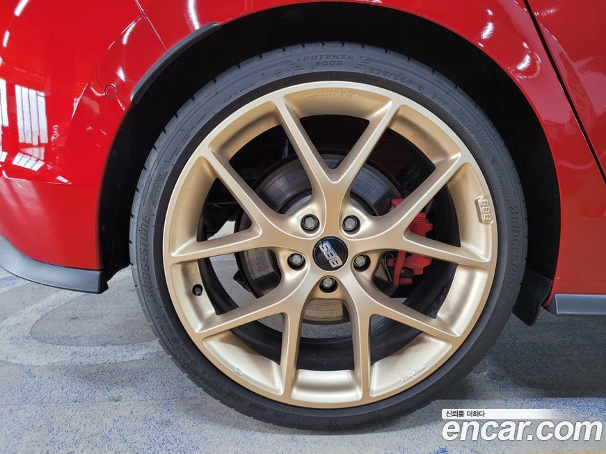 Volkswagen Golf 2.0 GTI, 2023