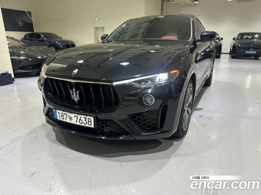 Maserati Levante 3.0 S AWD Modena, 2023