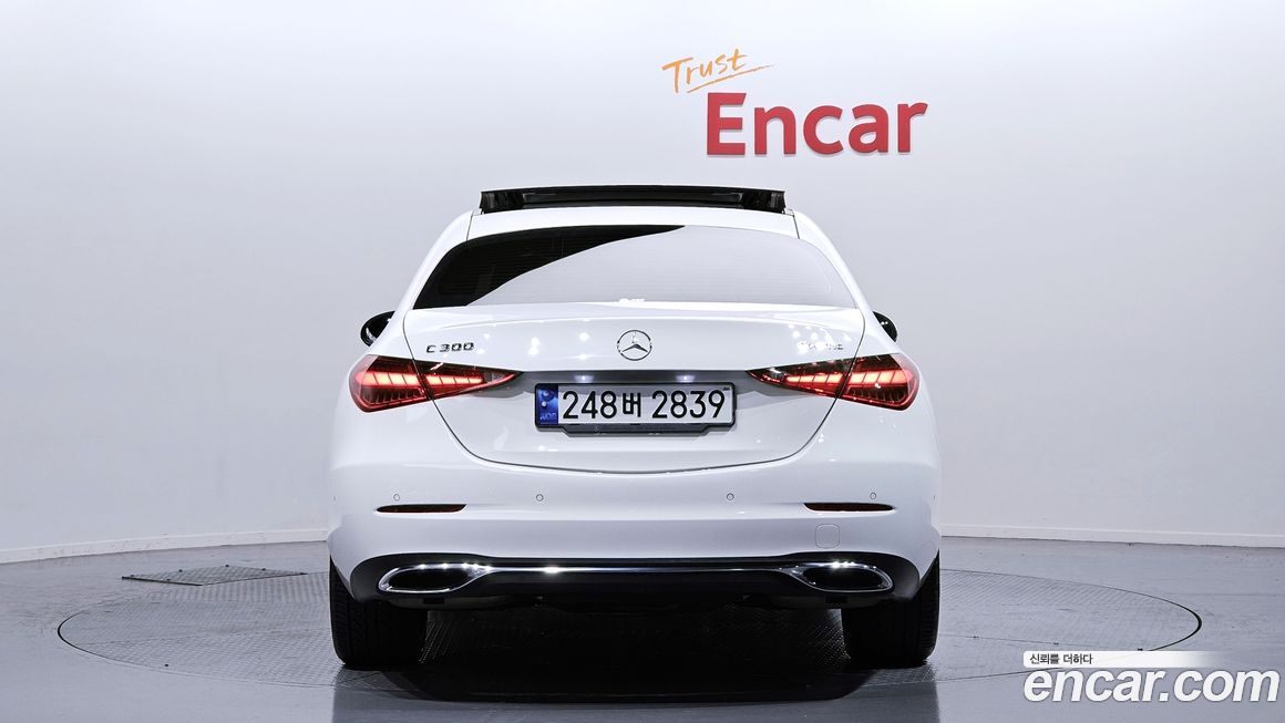 Mercedes-Benz C-Class C300 4MATIC Avantgarde, 2023