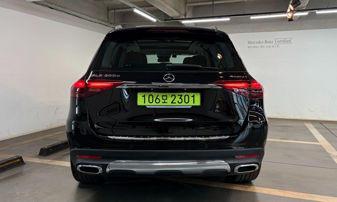 Mercedes-Benz GLE-Class GLE300d 4MATIC, 2025