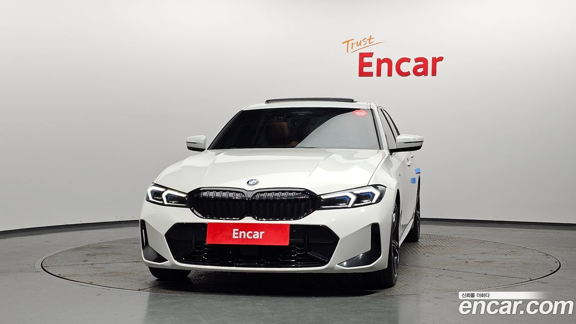 BMW 3-Series 320i M Sport, 2023