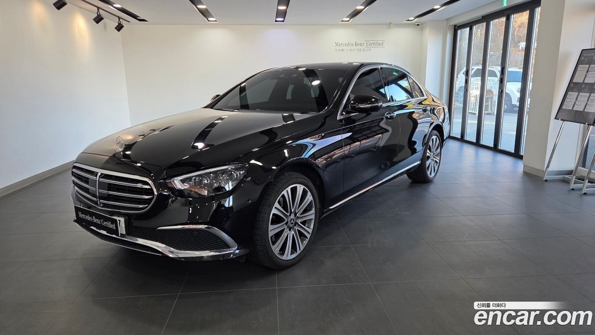 Mercedes-Benz E-Class E350 4MATIC Exclusive, 2023