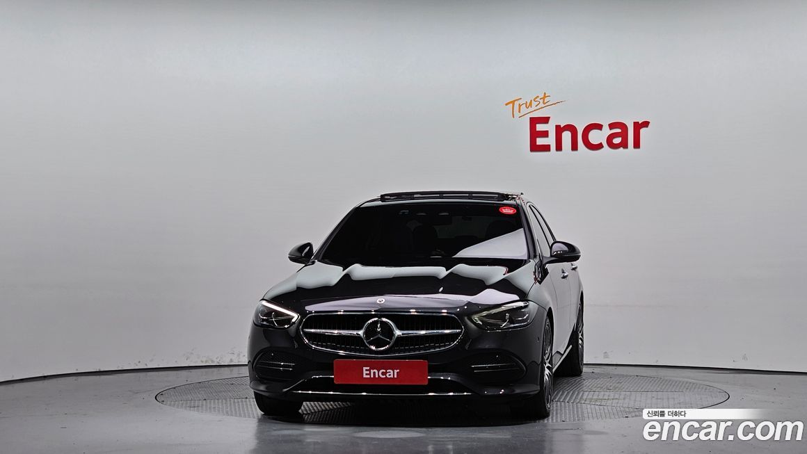 Mercedes-Benz C-Class C300 4MATIC Avantgarde, 2024