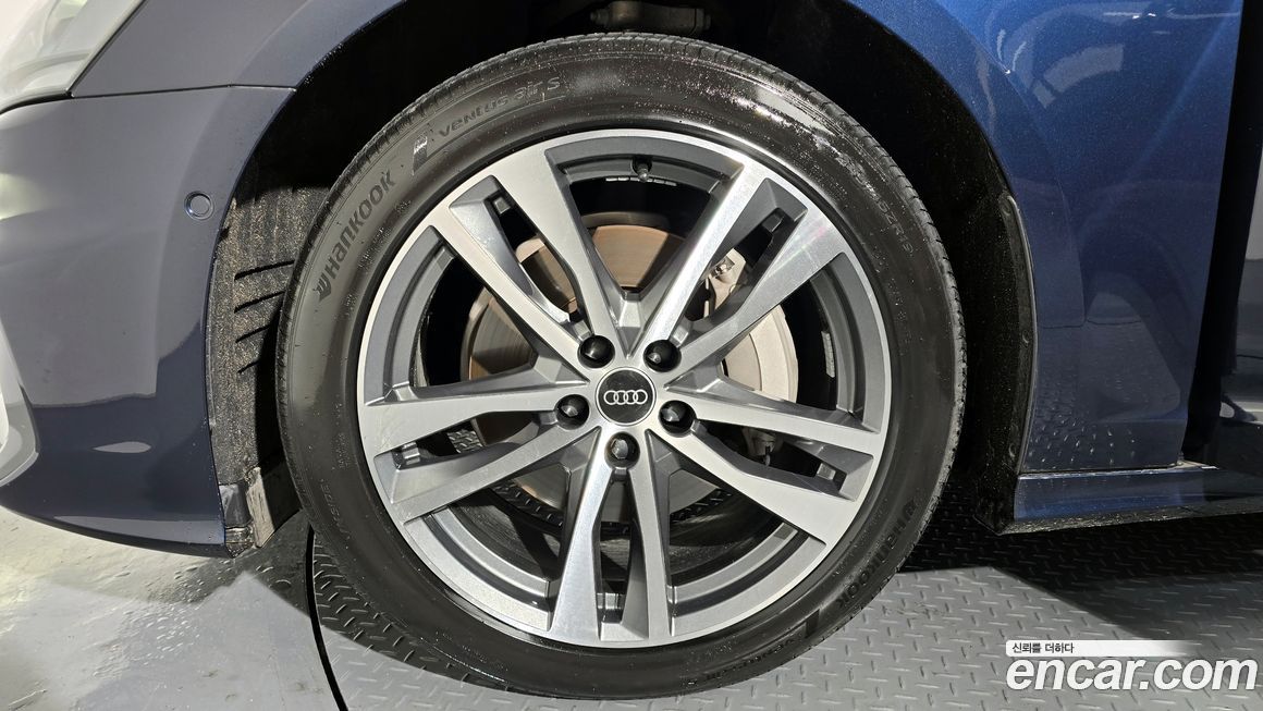Audi A6 45 TFSI Premium, 2023