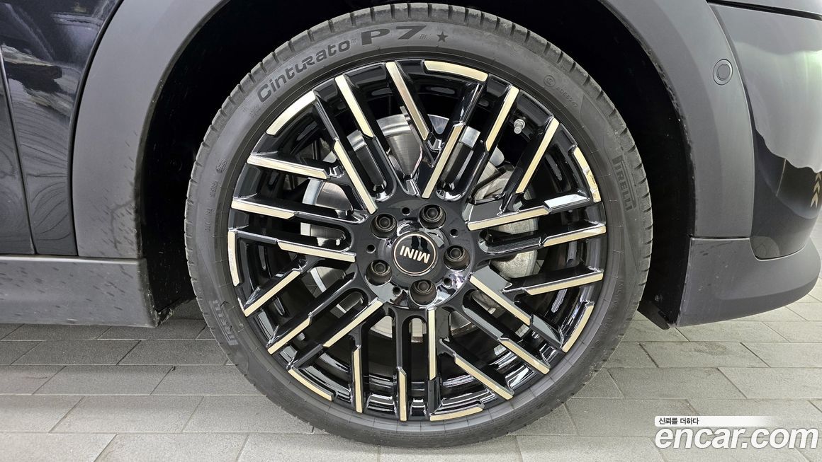 Mini Cooper 5 Door Favoured, 2025