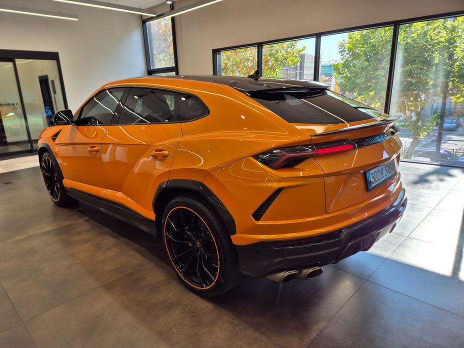 Lamborghini Urus 4.0 V8, 2022