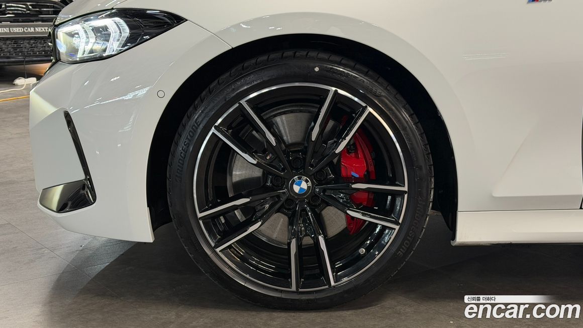 BMW 3-Series M340i Pro, 2025