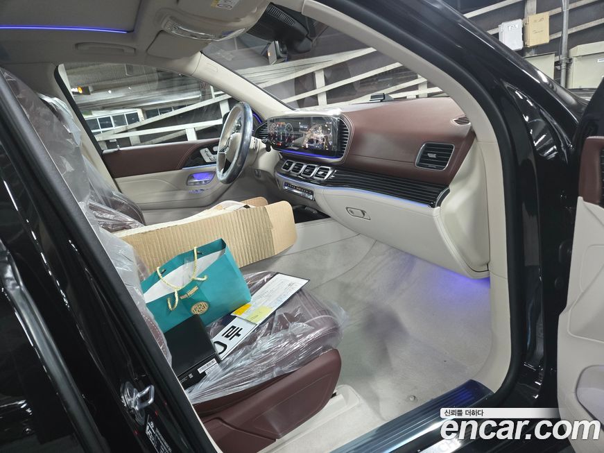 Mercedes-Benz GLS-Class Maybach GLS600 4MATIC, 2026