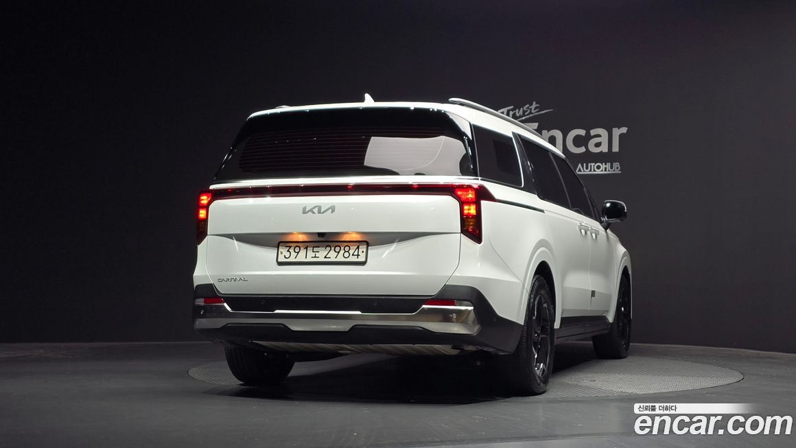 Kia Carnival 9-Seater Noblesse, 2025