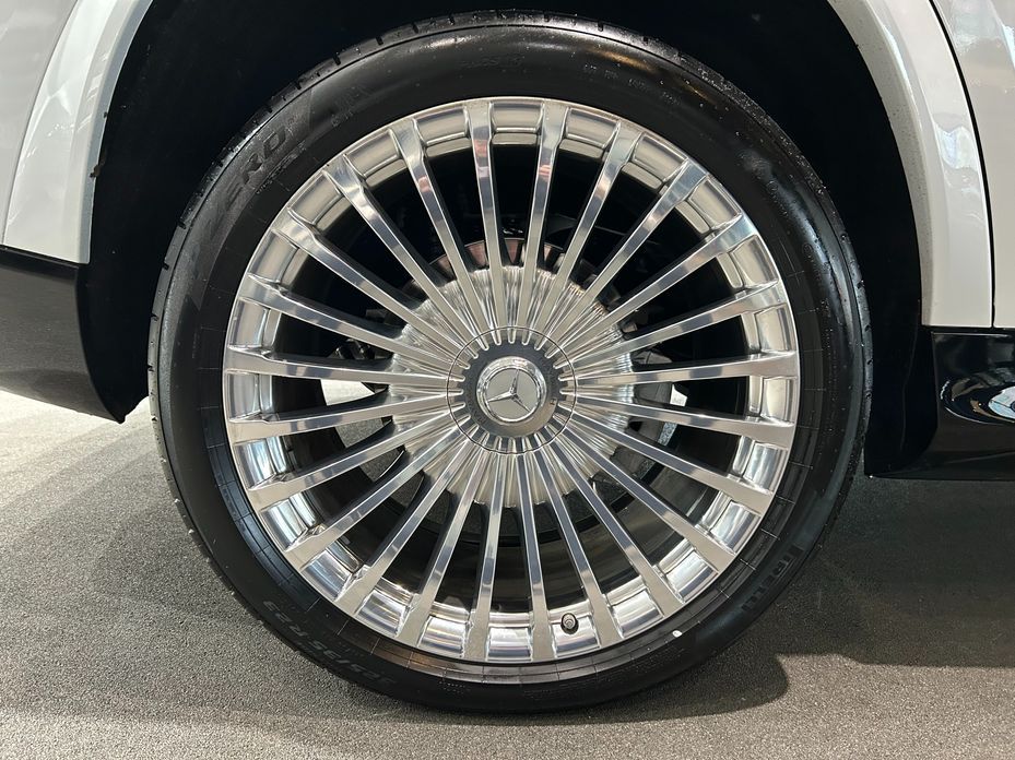 Mercedes-Benz GLS-Class Maybach GLS600 4MATIC, 2025