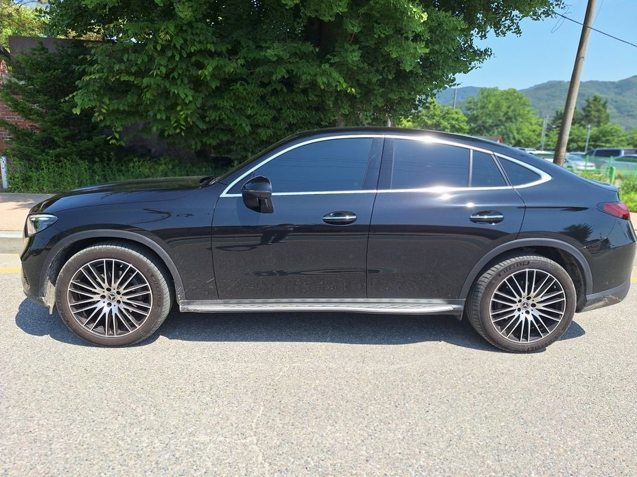 Mercedes-Benz GLC-Class GLC300 4MATIC Avnatgarde Coupe, 2025