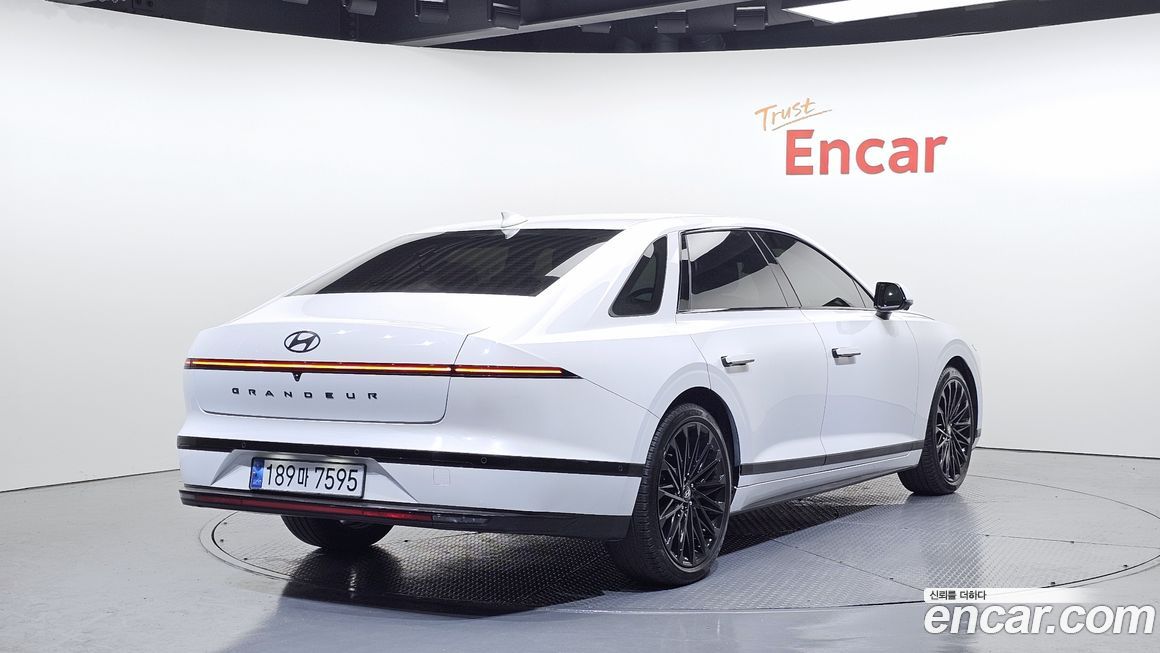 Hyundai Grandeur 2,5 Gasoline 2WD, 2023