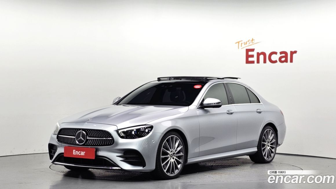 Mercedes-Benz E-Class E350 4MATIC AMG Line, 2022