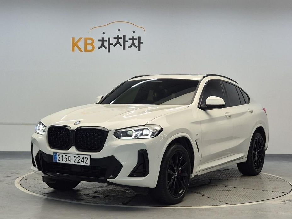 BMW X4 xDrive20i M Sports Pro, 2025