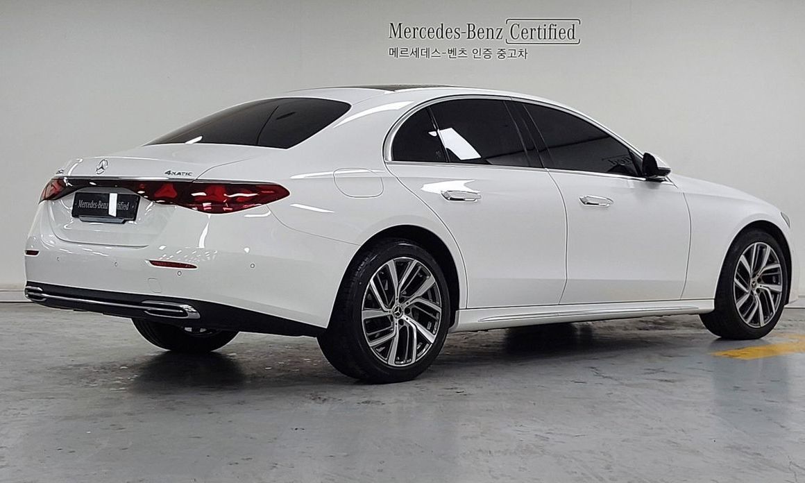Mercedes-Benz E-Class E220d 4MATIC Exclusive, 2024