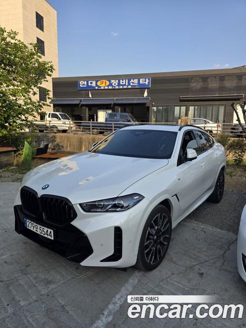 BMW X6 xDrive40i M Sport, 2024