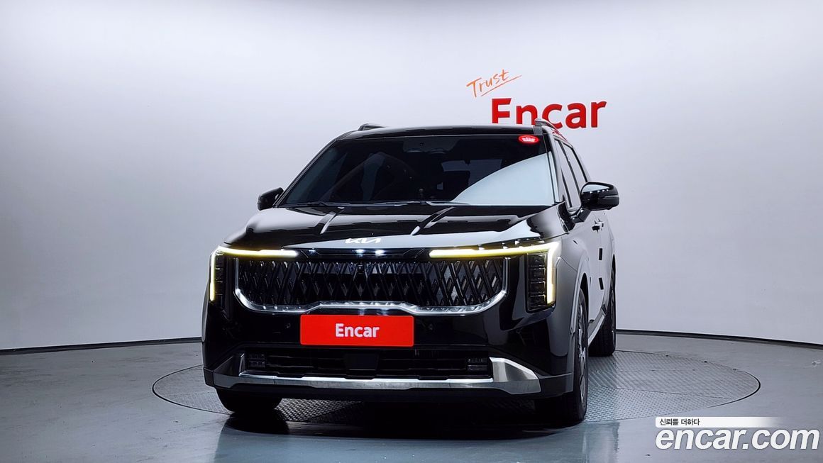 Kia Carnival 7-Seater Signature, 2024