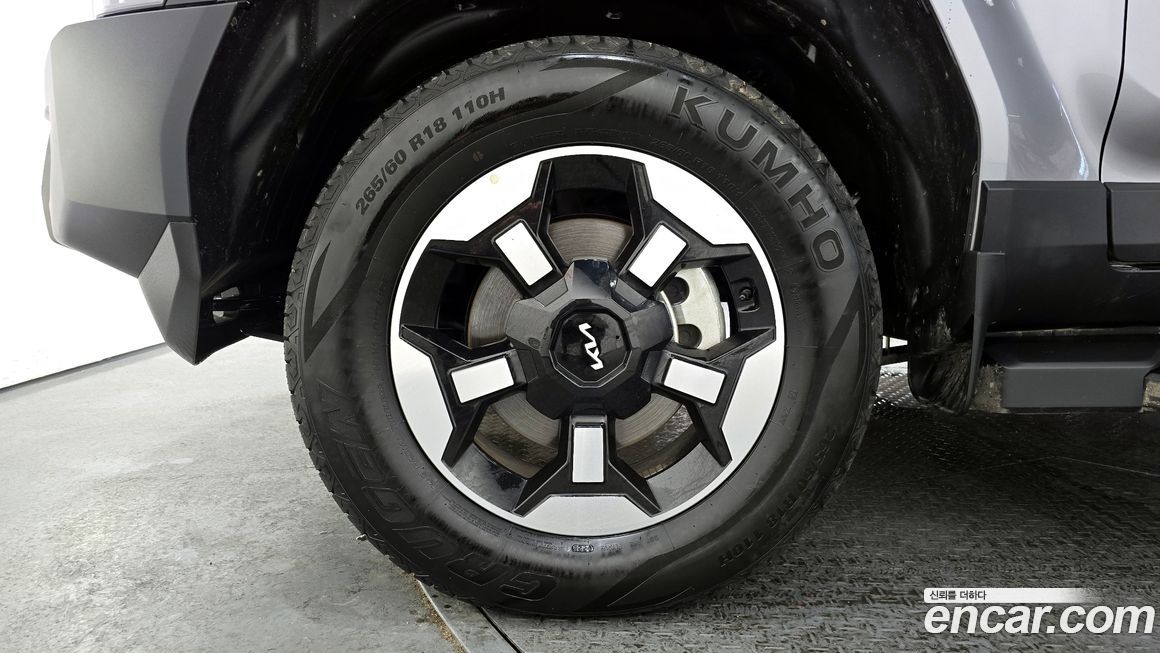 Kia Tasman 2.5T Gasoline 4WD, 2026