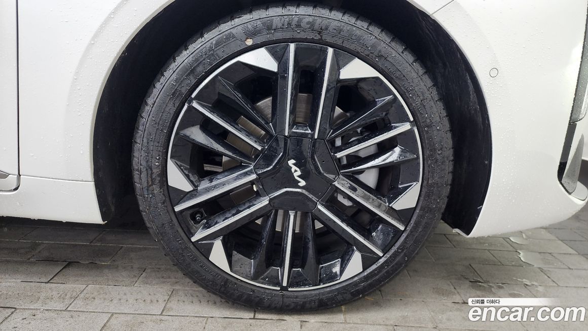 Kia K8 2.5 Gasoline 2WD, 2025