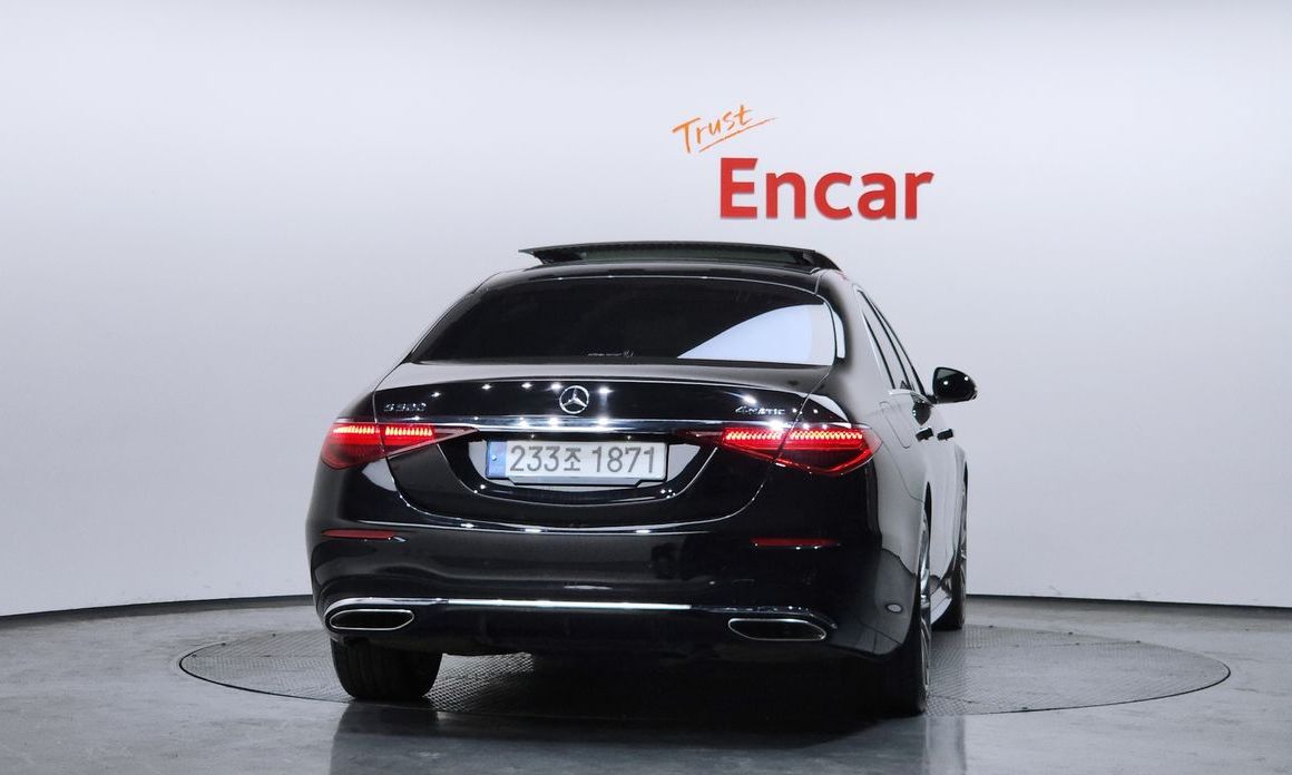 Mercedes-Benz S-Class S500L 4MATIC, 2022