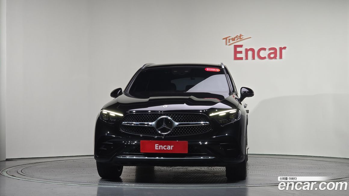 Mercedes-Benz GLC-Class GLC300 4MATIC AMG Line, 2024