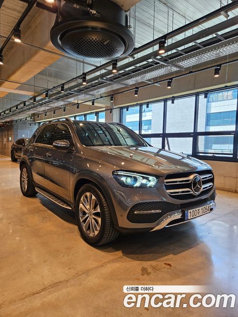 Mercedes-Benz GLE-Class GLE300d 4MATIC, 2023