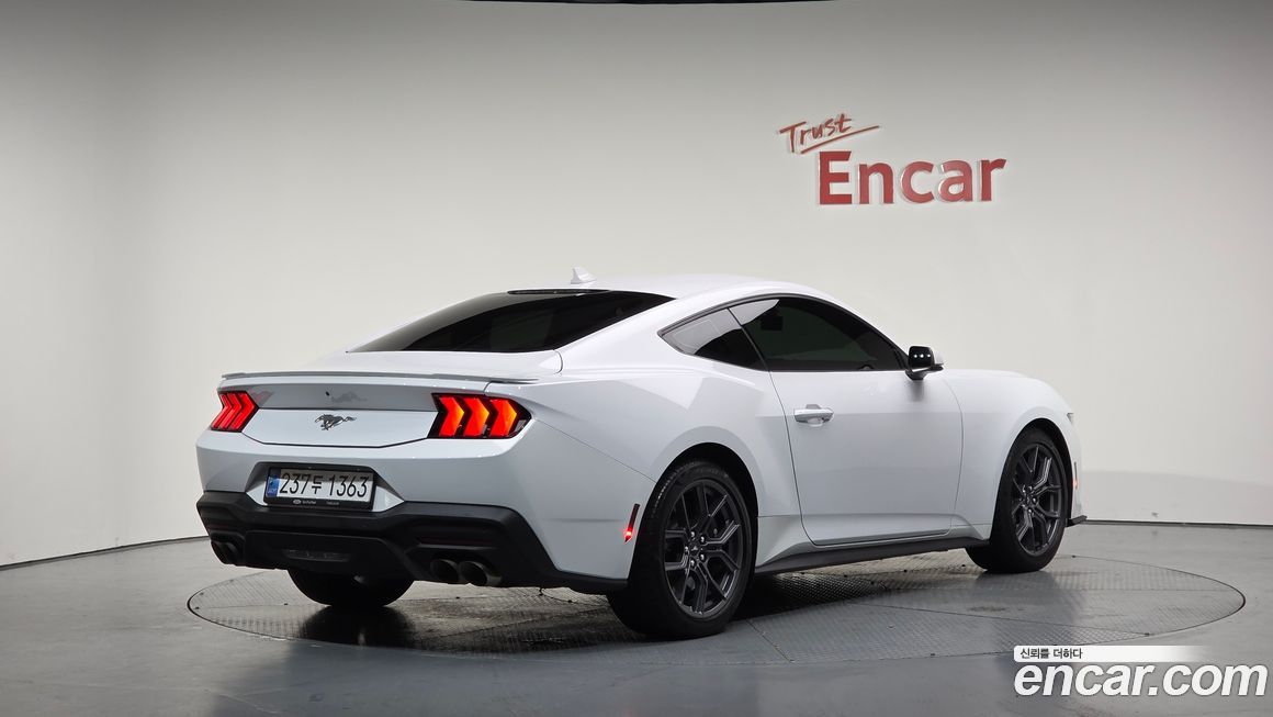 Ford Mustang 2.3 EcoBoost Premium Coupe, 2024