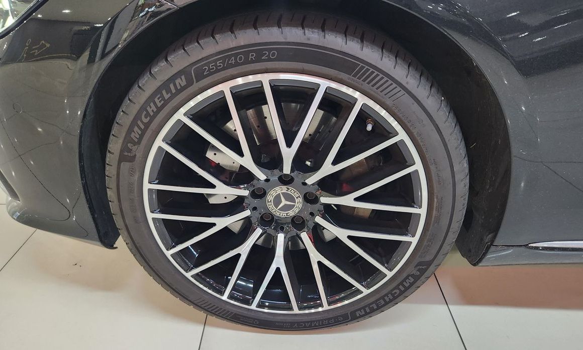 Mercedes-Benz S-Class S580L 4MATIC, 2023