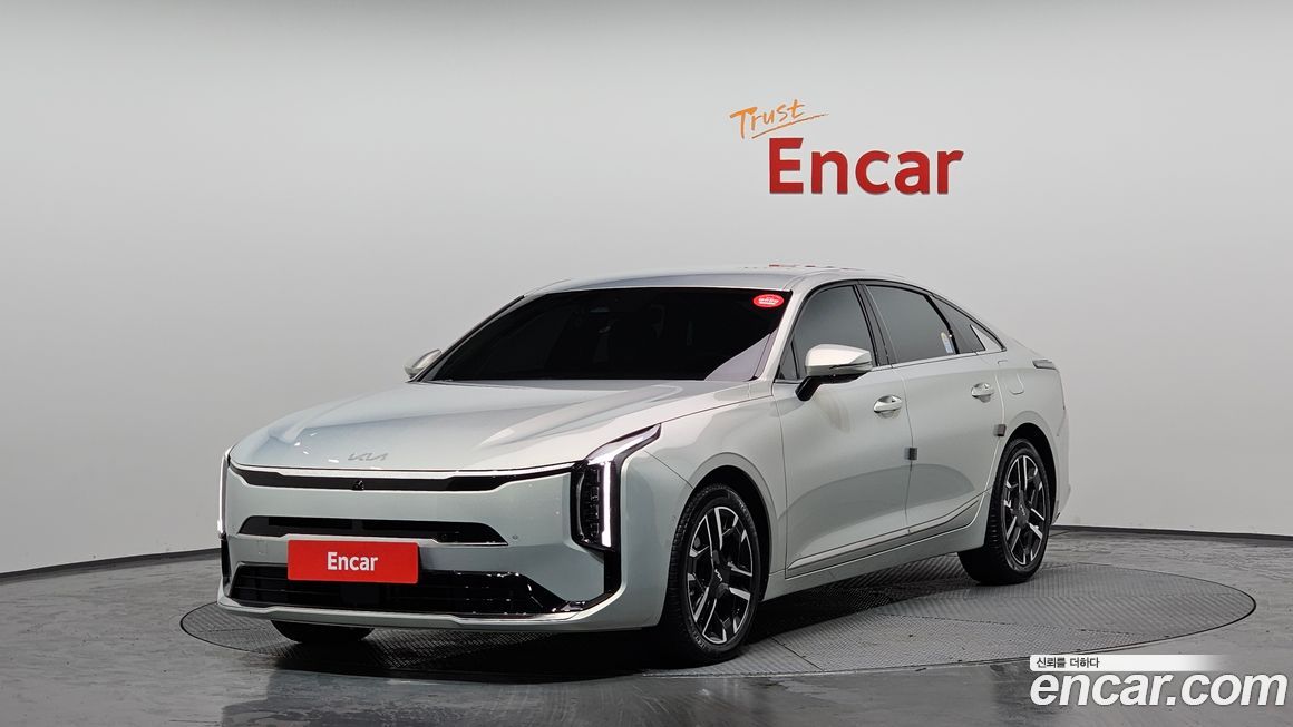 Kia K8 2.5 Gasoline 2WD, 2025