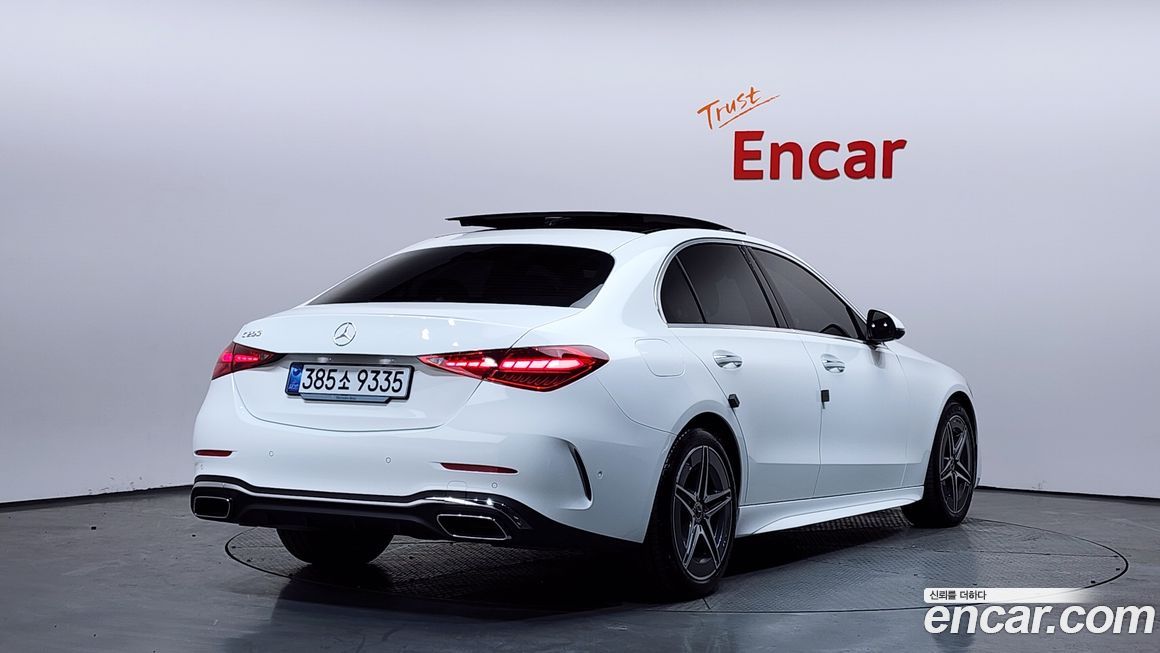 Mercedes-Benz C-Class C200 AMG Line, 2025