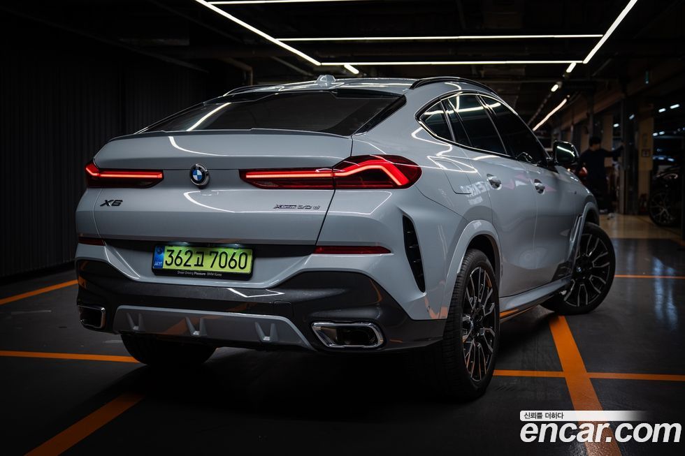 BMW X6 xDrive30d M Sport, 2025