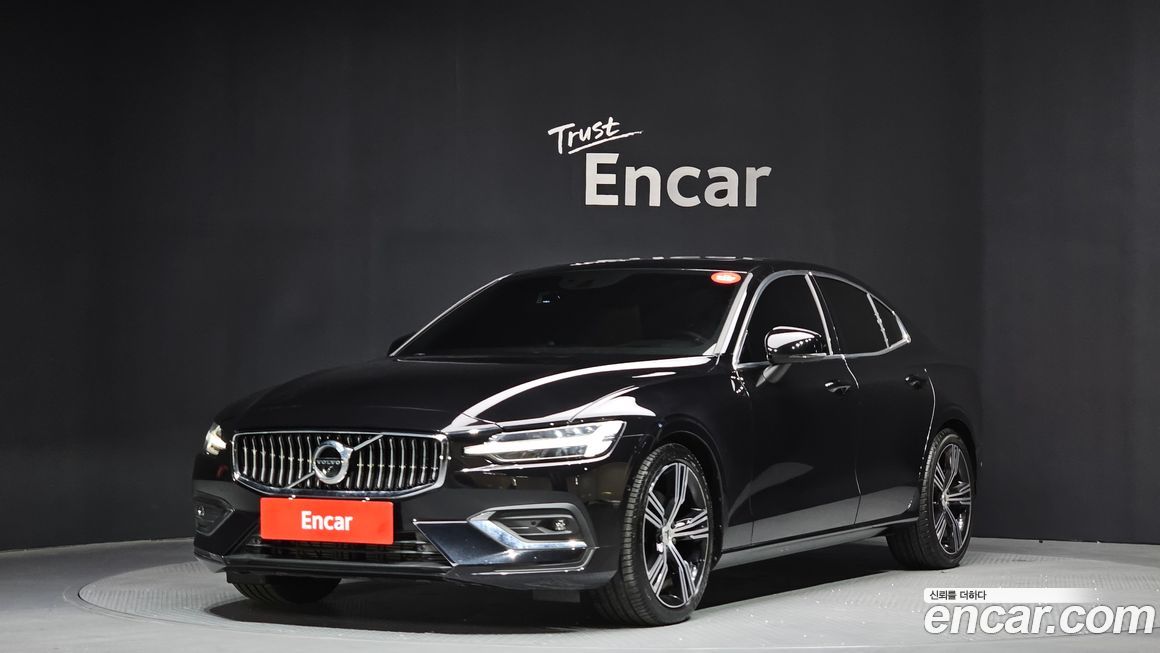 Volvo S60 B5 Inscription, 2022