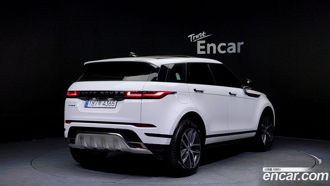 Land Rover Range Rover Evoque P250 Dynamic SE, 2024