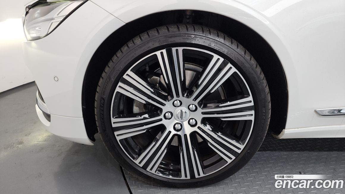 Volvo S90 B6 AWD Inscription, 2022