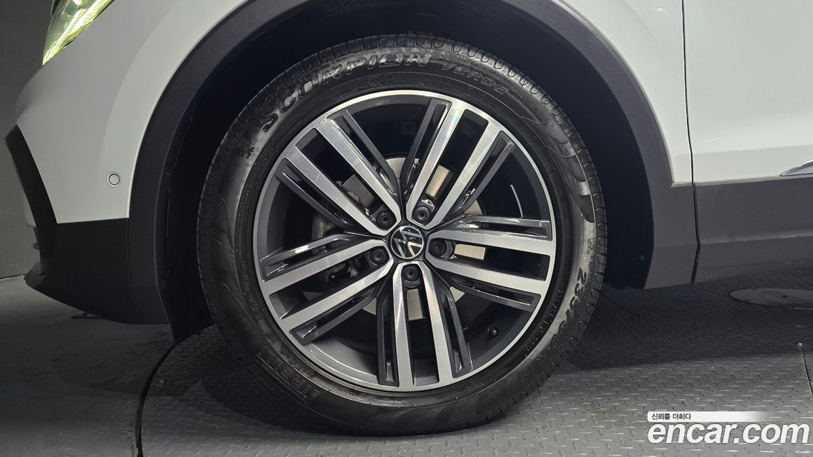 Volkswagen Tiguan 2.0 TDI Prestige, 2023