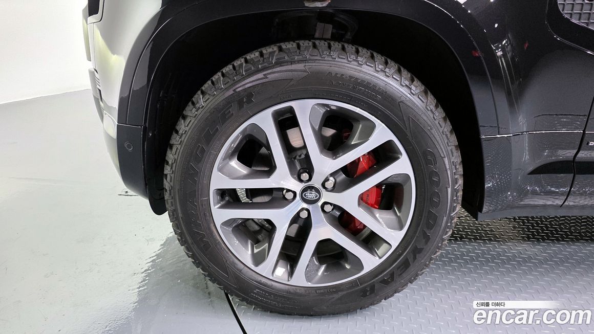 Land Rover Defender 110 P400 X, 2025