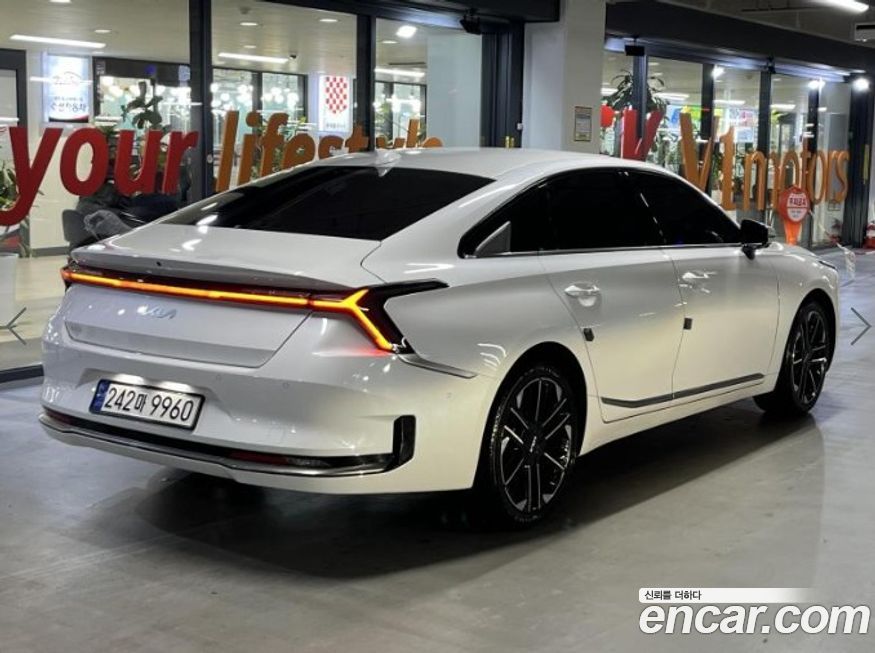 Kia K8 2.5 Gasoline 2WD, 2025
