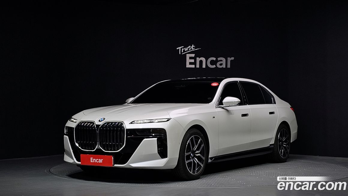BMW 7-Series 740i sDrive M Sport, 2023