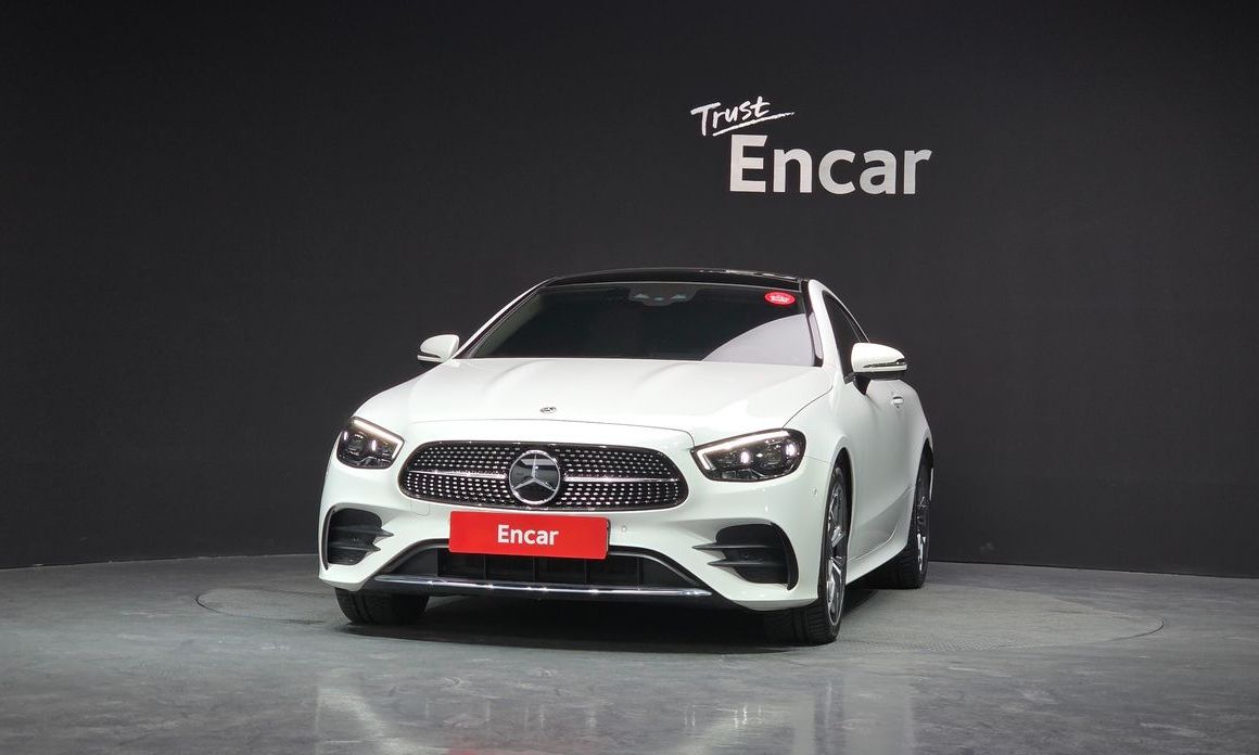 Mercedes-Benz E-Class E300d 4MATIC Coupe, 2022