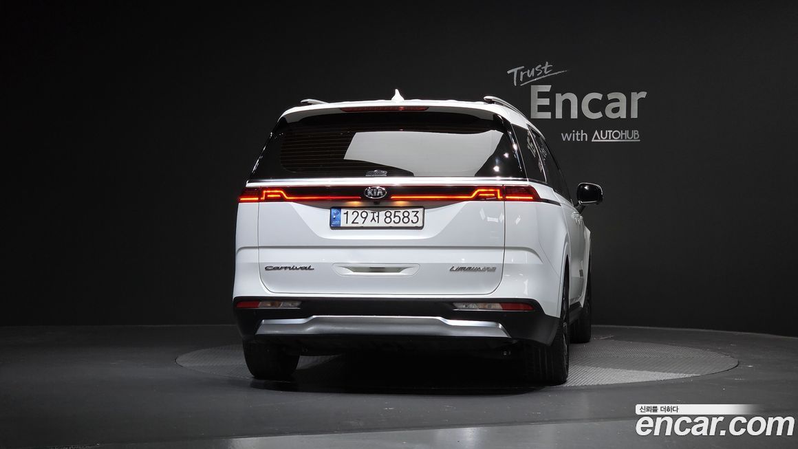 Kia Carnival 7-Seater Signature, 2021