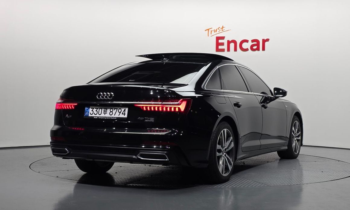 Audi A6 45 TFSI Quattro Premium, 2023