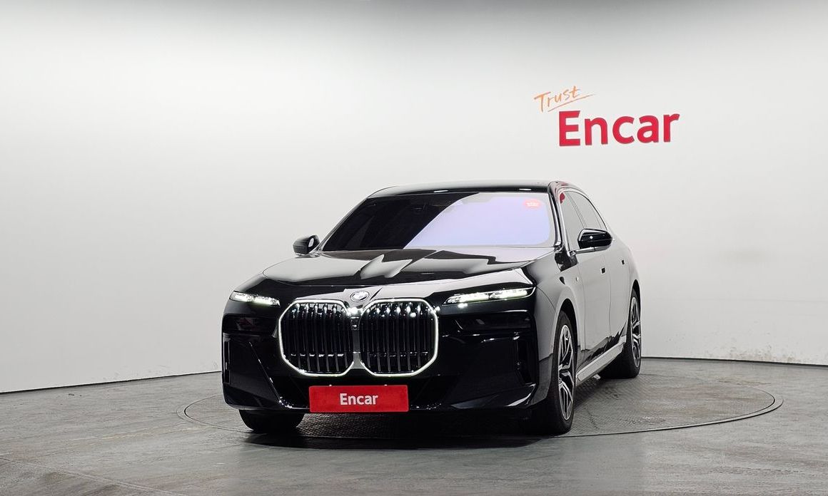 BMW 7-Series 740d xDrive M Sport, 2025