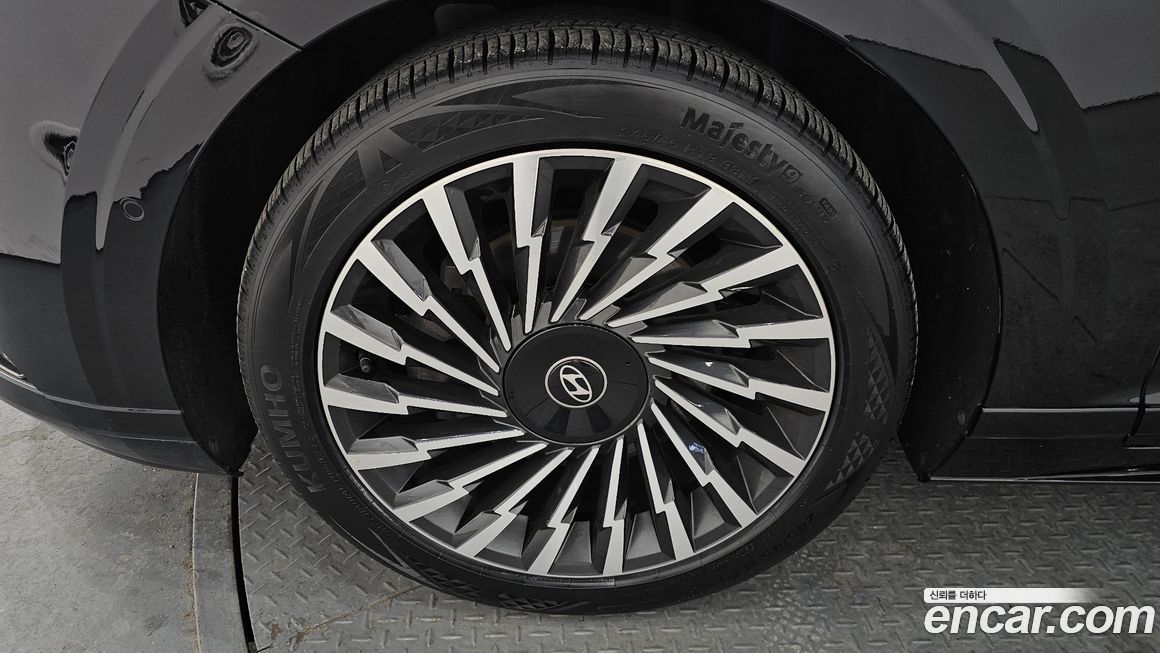 Hyundai Grandeur 2,5 Gasoline 2WD, 2024