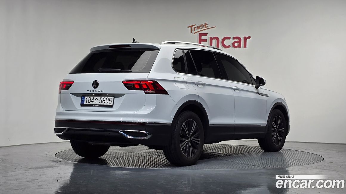 Volkswagen Tiguan 2.0 TDI Premium, 2023