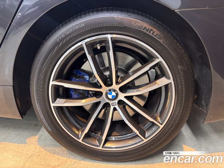 BMW 5-Series 523d M Sport, 2023